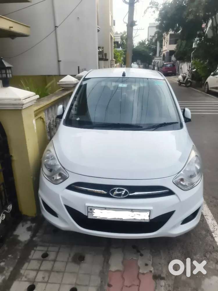 Hyundai I10 Magna 1.2 Solid Bs4 Engine 2011 Car