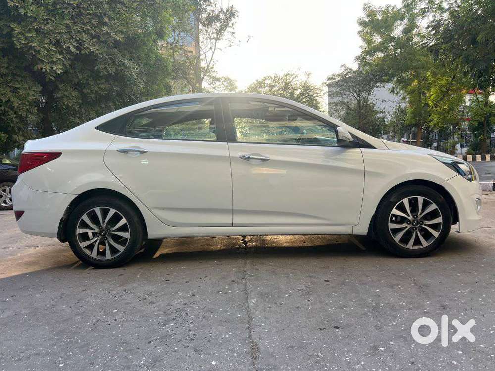 Hyundai Verna Vtvt 1.6 Sx, 2015, Petrol