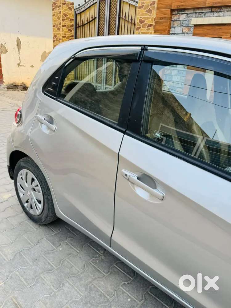 Honda Brio 2015 Petrol 89000 Km Driven
