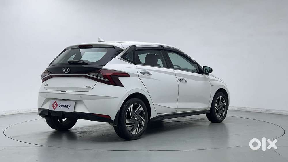 Hyundai I20 Asta (o) 1.2 Ivt, 2022, Petrol