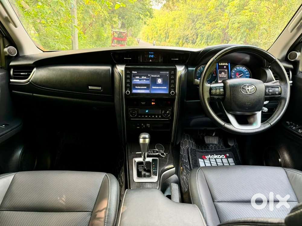 Toyota Fortuner 4x2 At 2.7 Petrol, 2022, Petrol