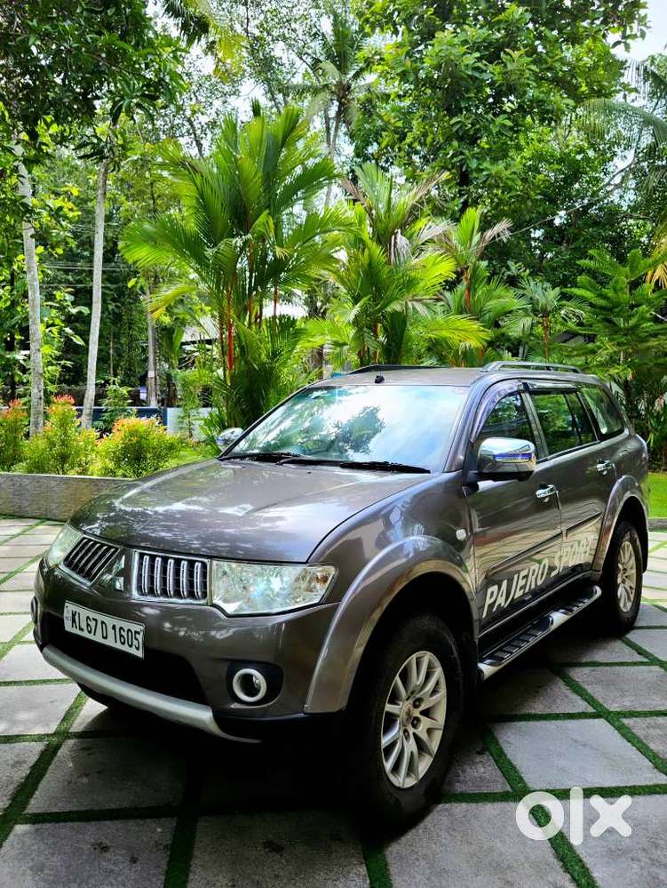 Mitsubishi Pajero Sport 2.5 Manual, 2012, Diesel