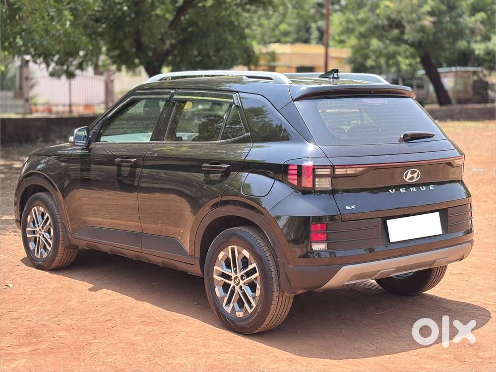 Hyundai Venue [2022-ongoing] 1.5 Crdi Sx, 2025, Diesel