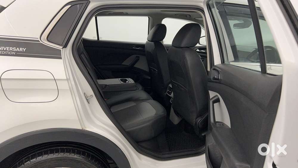 Skoda Kushaq Style 1.5l Tsi Mt, 2022, Petrol