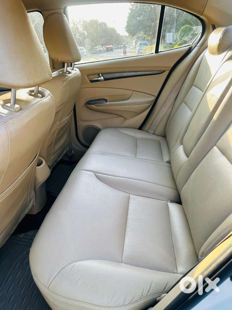 Honda City 2011-2013 V At Exclusive, 2013, Petrol