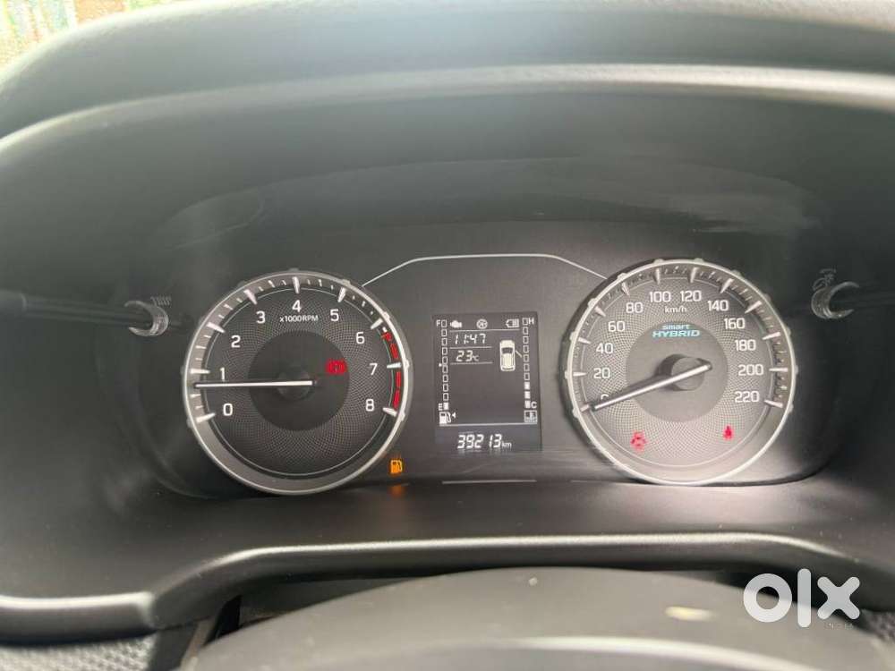 Maruti Suzuki Brezza 1.5 Vxi Smart Hybrid, 2023, Petrol
