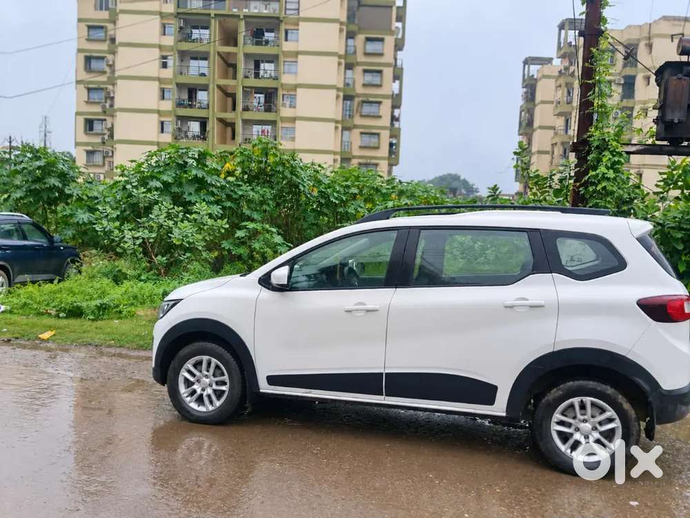 2021 Renault Triber Petrol Manual