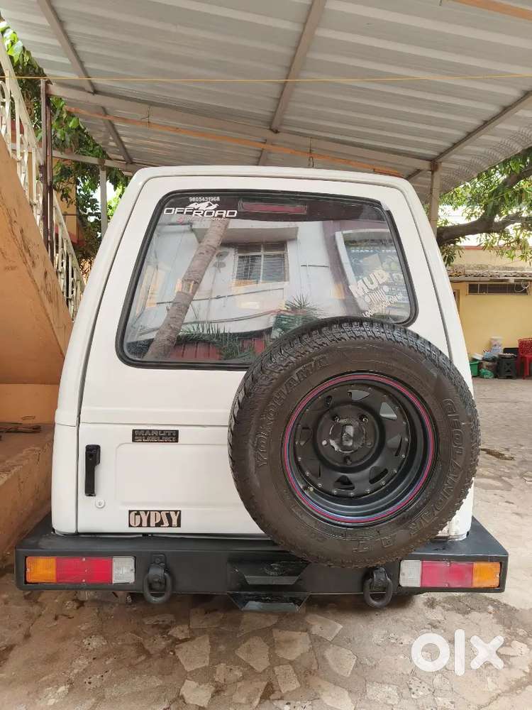 Suzuki Gypsy King,  3 Door, Hardtop