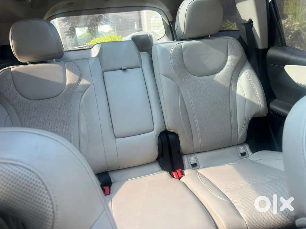 Mahindra Xuv700 2025 Diesel 24000 Km Driven