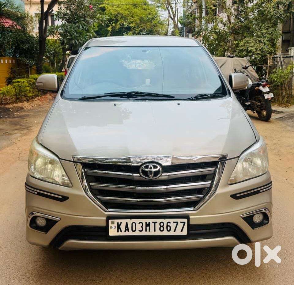 Toyota Innova 2.5 V 7 Str, 2014, Diesel