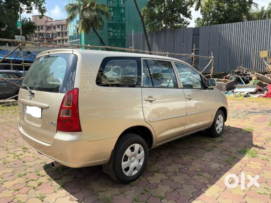 Toyota Innova 2.5 G (diesel) 8 Seater Bs Iv, 2009, Diesel