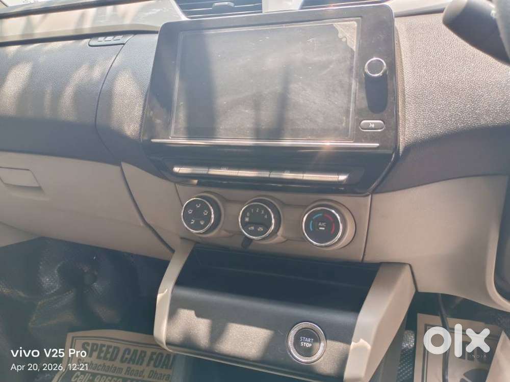 Renault Triber Rxz, 2021, Petrol