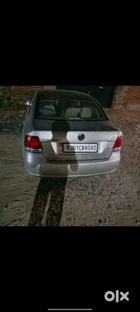 Volkswagen Vento 1.2 Tsi Highline 2012