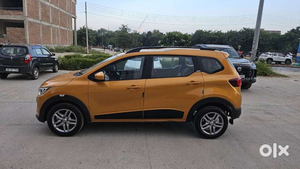 Renault Triber Rxz, 2020, Petrol