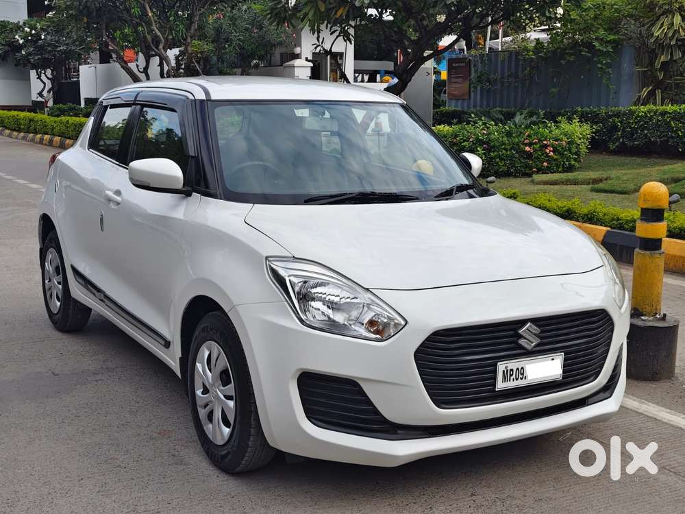 Maruti Suzuki Swift Vxi + Manual, 2018, Petrol