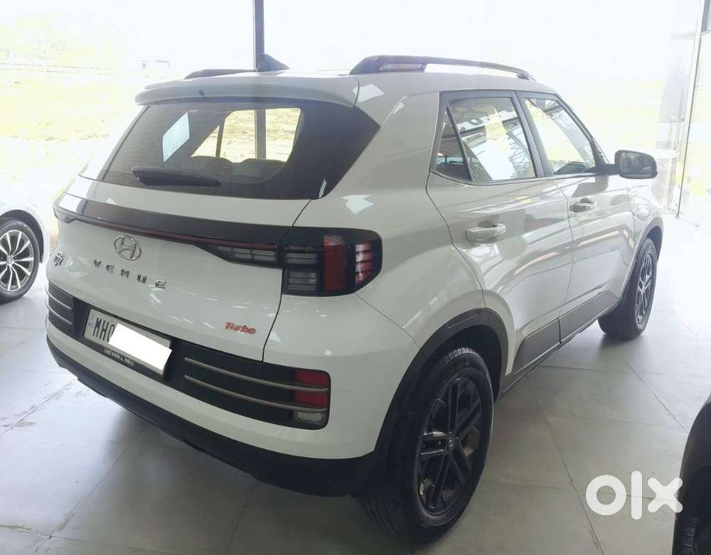 Hyundai Venue 1.0 Sx (o) Turbo Dct, 2024, Petrol
