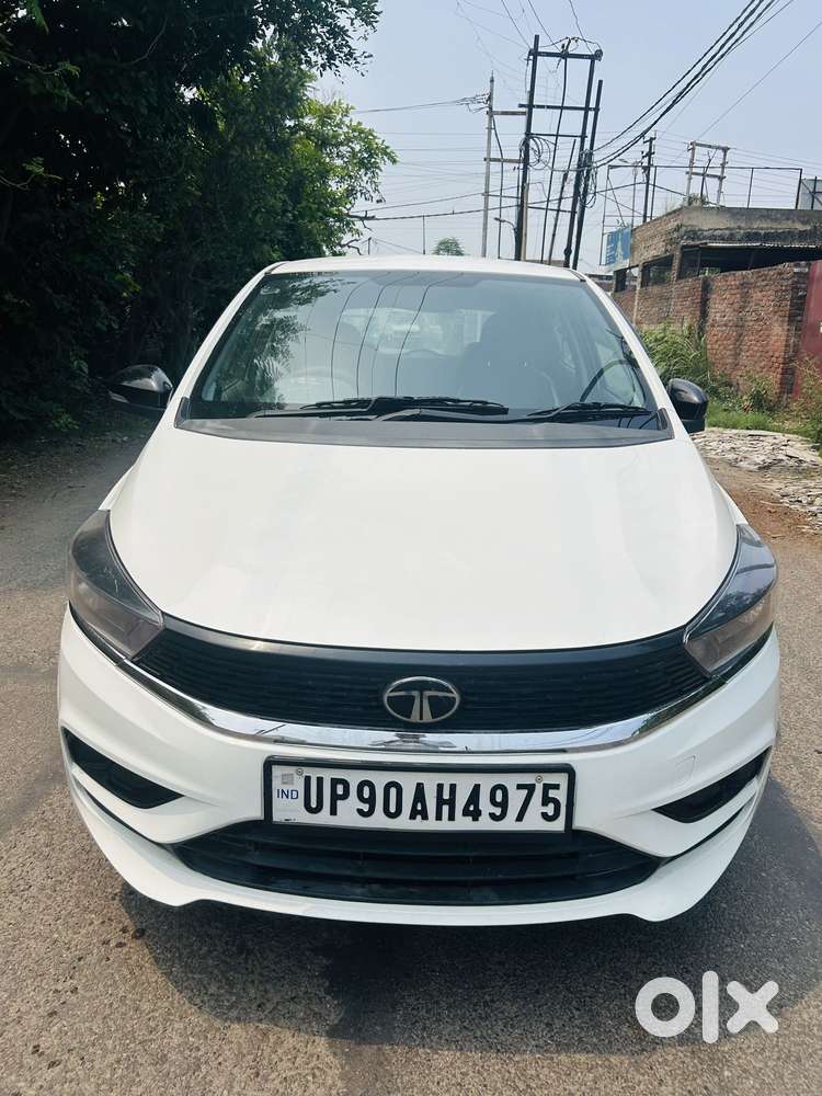 Tata Tiago 1.2 Revotron Xt (o), 2025, Petrol