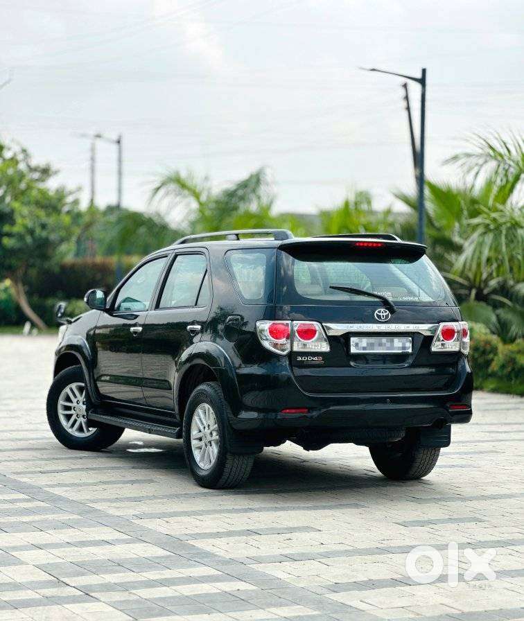 Toyota Fortuner 3.0 4x2 Automatic, 2014, Diesel