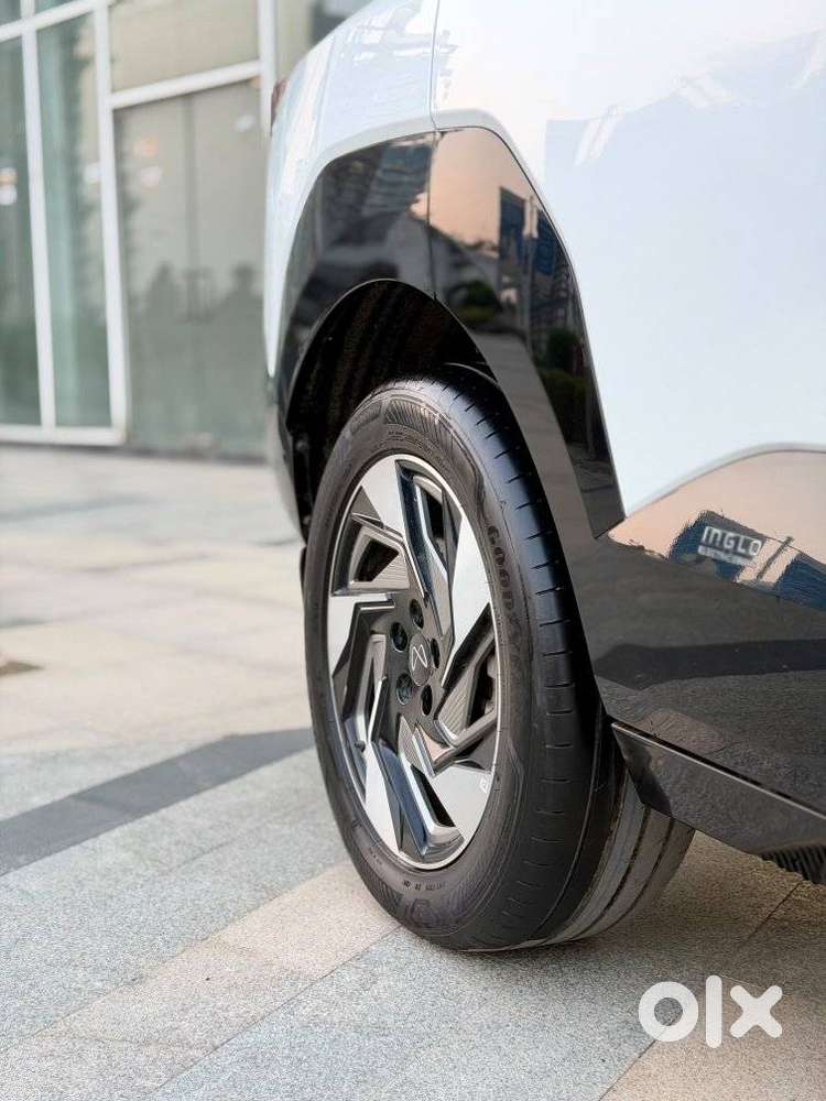 Mahindra Xev 9e Pack Three (top Model), 2025, Electric