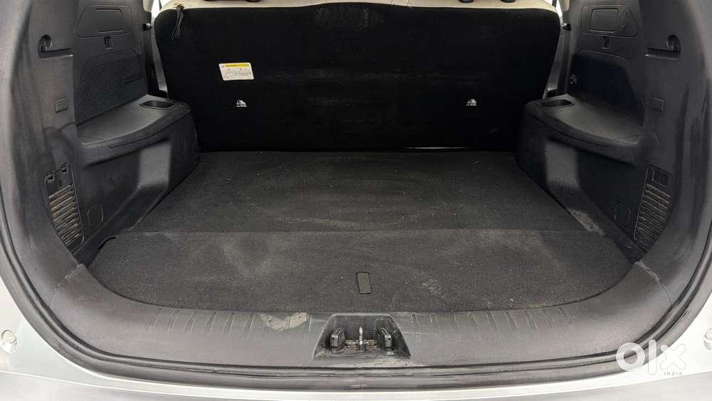 Mahindra Xuv700 2.0 Ax 5 Petrol At Str, 2022, Petrol