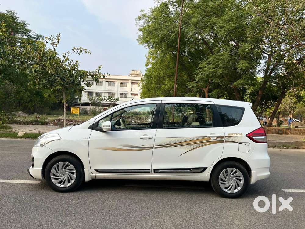 Maruti Suzuki Ertiga Vxi Shvs, 2017, Petrol