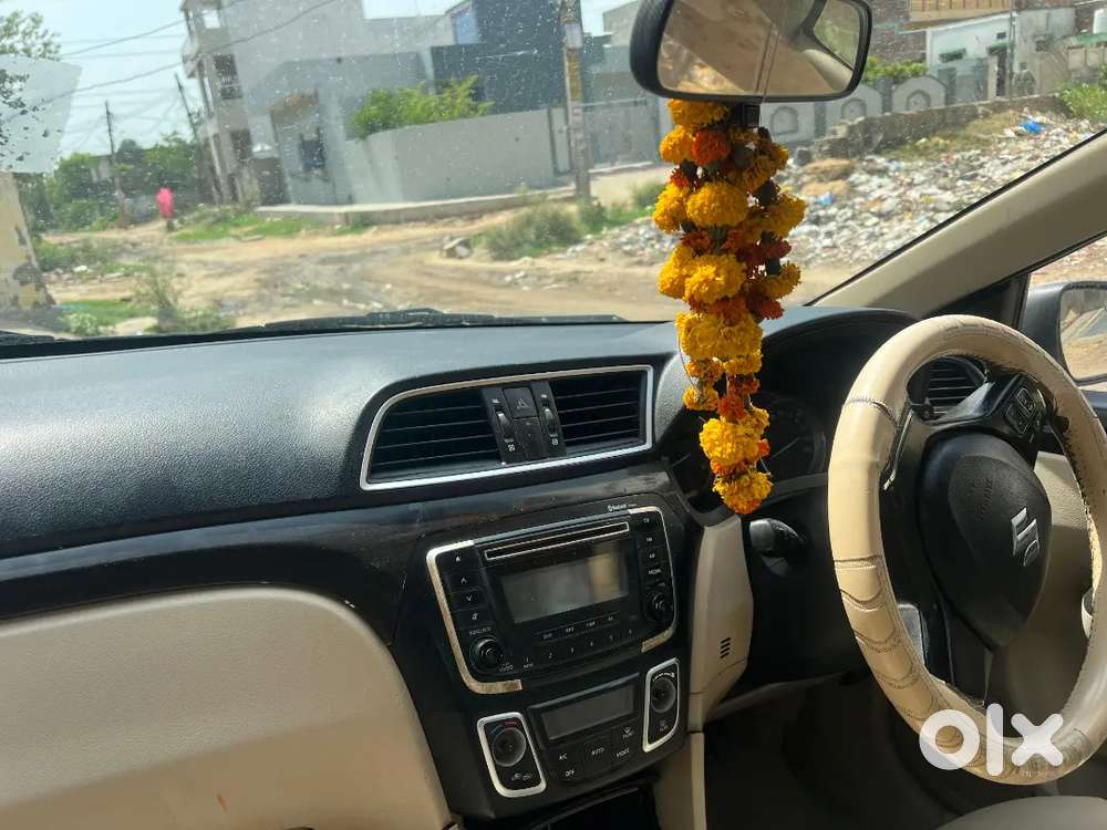 Register 2018maruti Suzuki Ciaz 2015 Diesel 130000 Km Driven