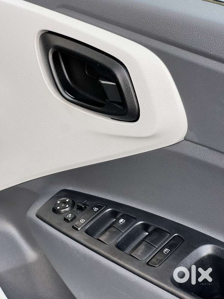 Hyundai Grand I10 Nios Corprate Edition 1.2 At, 2020, Petrol