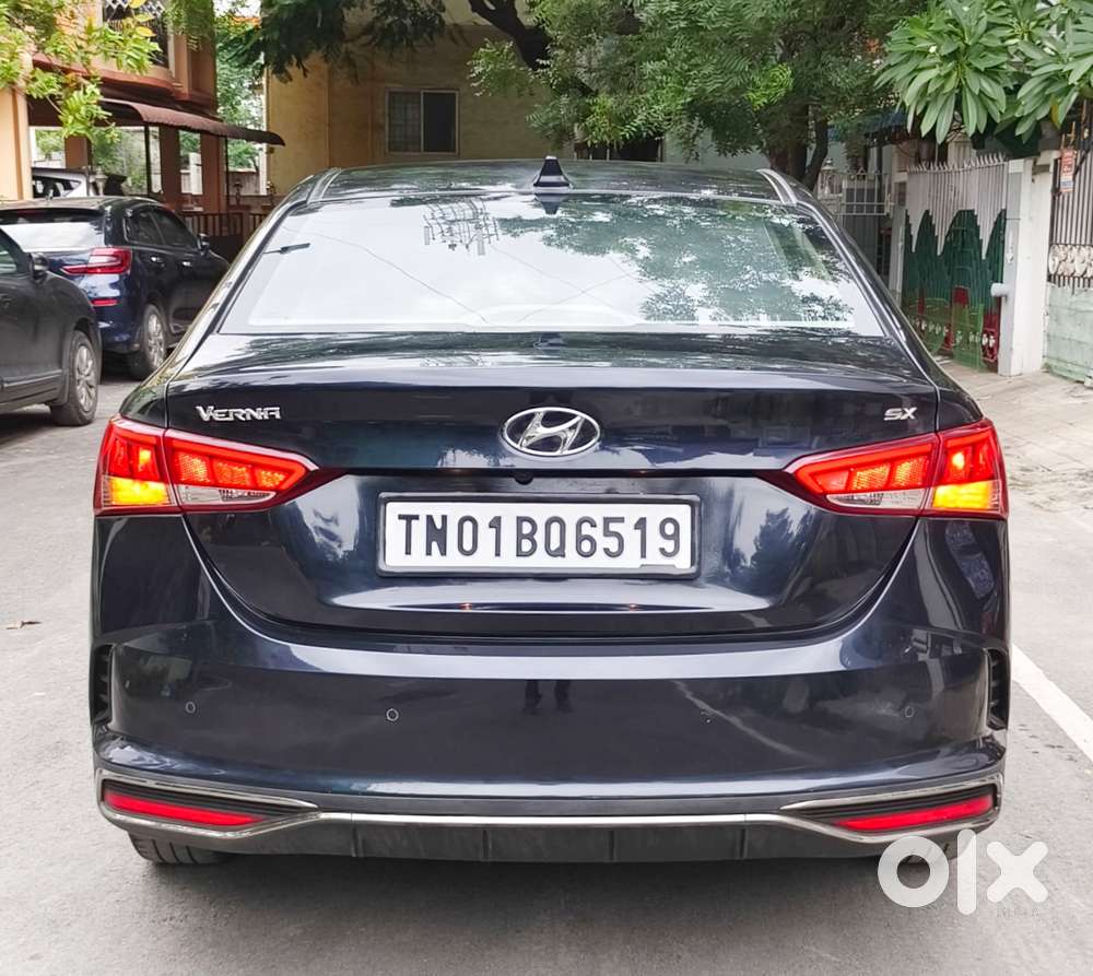 Hyundai Verna 1.5 Mpi Mt Sx (o), 2023, Petrol