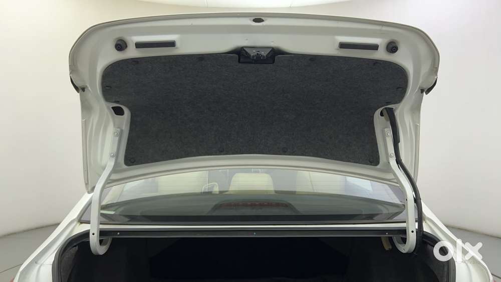 Honda City Vx Petrol Mt, 2022, Petrol