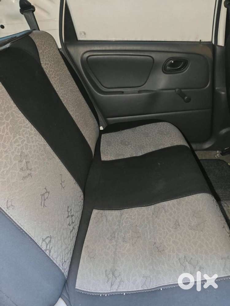 December 2011 Maruti Alto Lxi