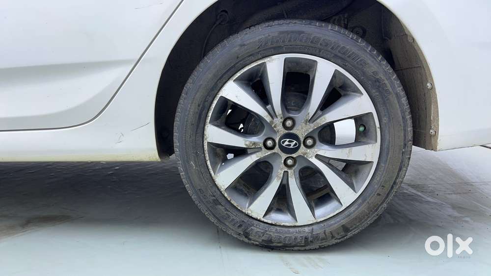 Hyundai Verna 1.6 Vtvt S Option, 2015, Petrol