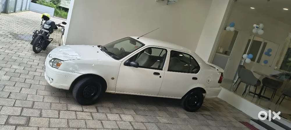 Ford Ikon Diesel Zxi 2009