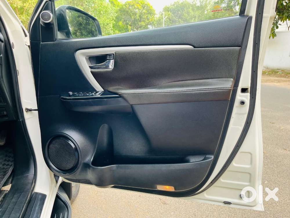Toyota Fortuner 4x2 At 2.8 Diesel, 2018, Diesel