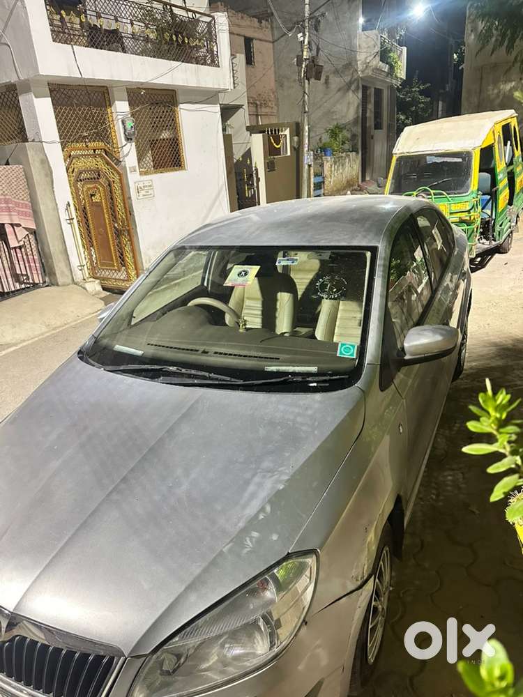 Skoda Rapid Ambition 14 Year