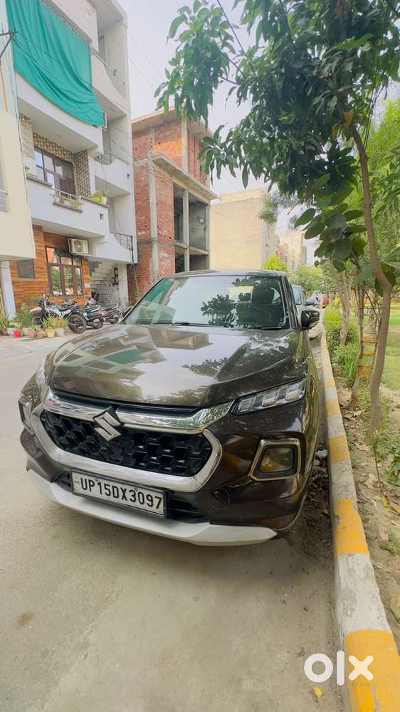Maruti Suzuki Grand Vitara 2022 Petrol Well Maintained