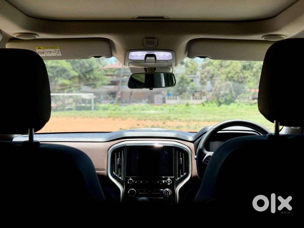Mahindra Scorpio-n 2.0 Z8 L Petrol At 7 Str, 2023, Petrol