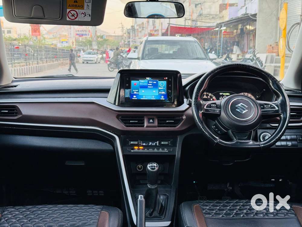 Maruti Suzuki Brezza Zxi S-cng, 2023, Cng & Hybrids