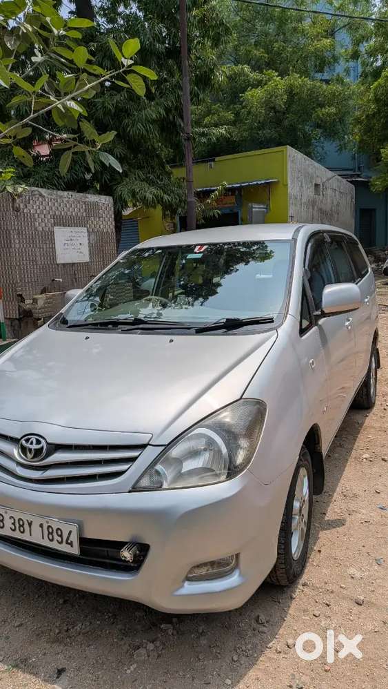 Toyota Innova 2.5 Gx 2010