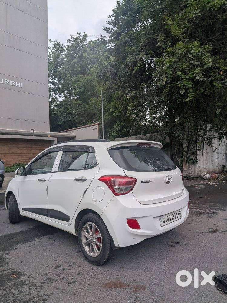 Hyundai Grand I10 Asta, 2016, Petrol