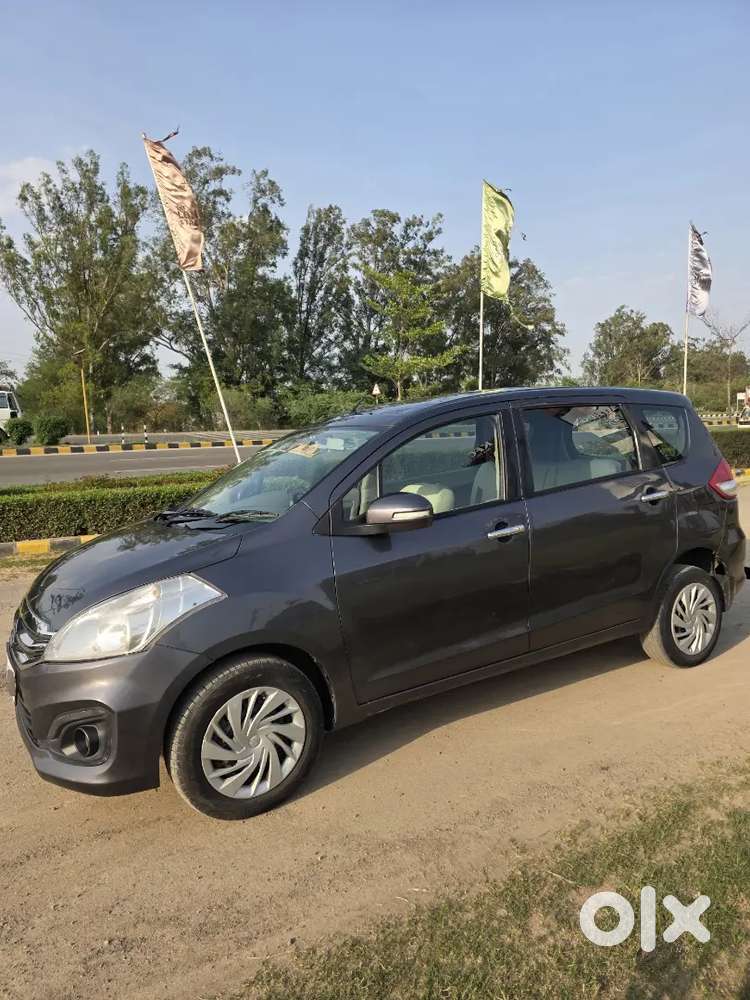 Ertiga Vdi 2017 Diesel  Top Condition  All Features  Quick Sale