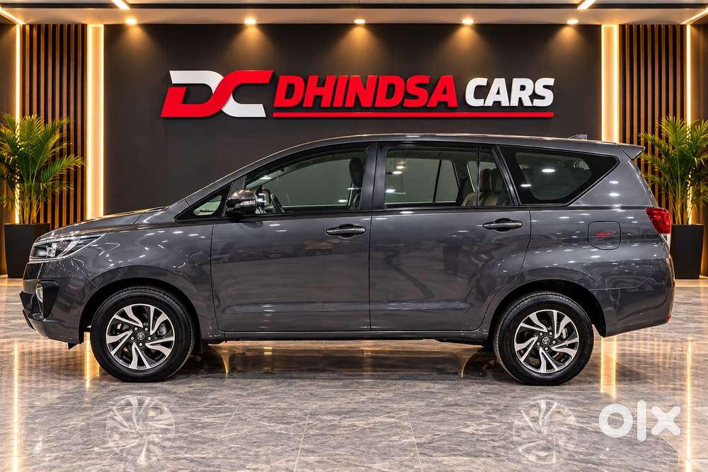 Toyota Innova Crysta 2.4 Gx Limited Edition At 7 Str, 2022, Diesel