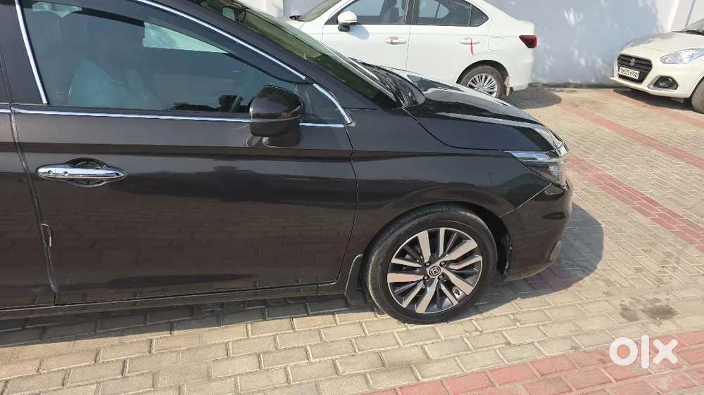 Honda City Zx 2022 Petrol 36000 Km Driven