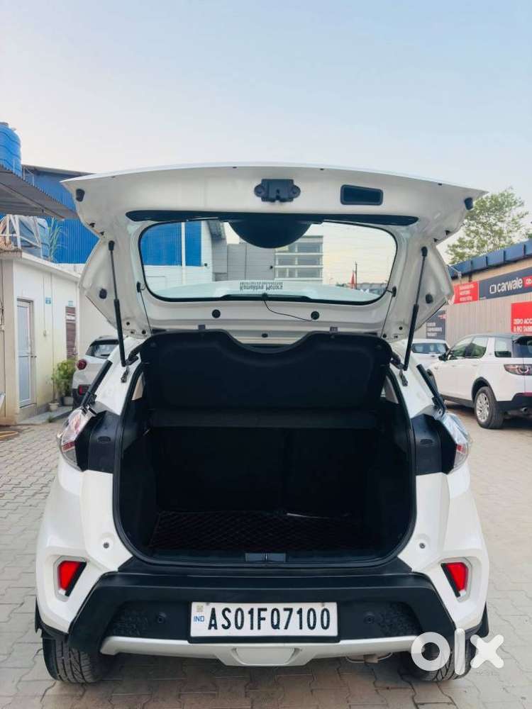 Tata Nexon 1.5 Revotorq Xz Plus (s), 2023, Petrol