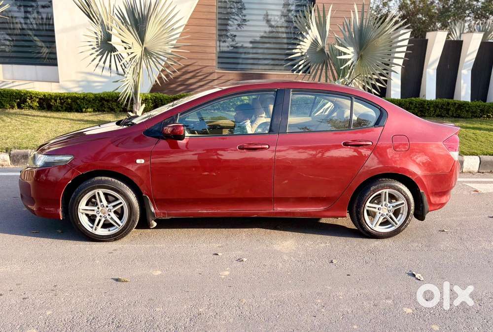 Honda City V Inspire, 2011, Petrol