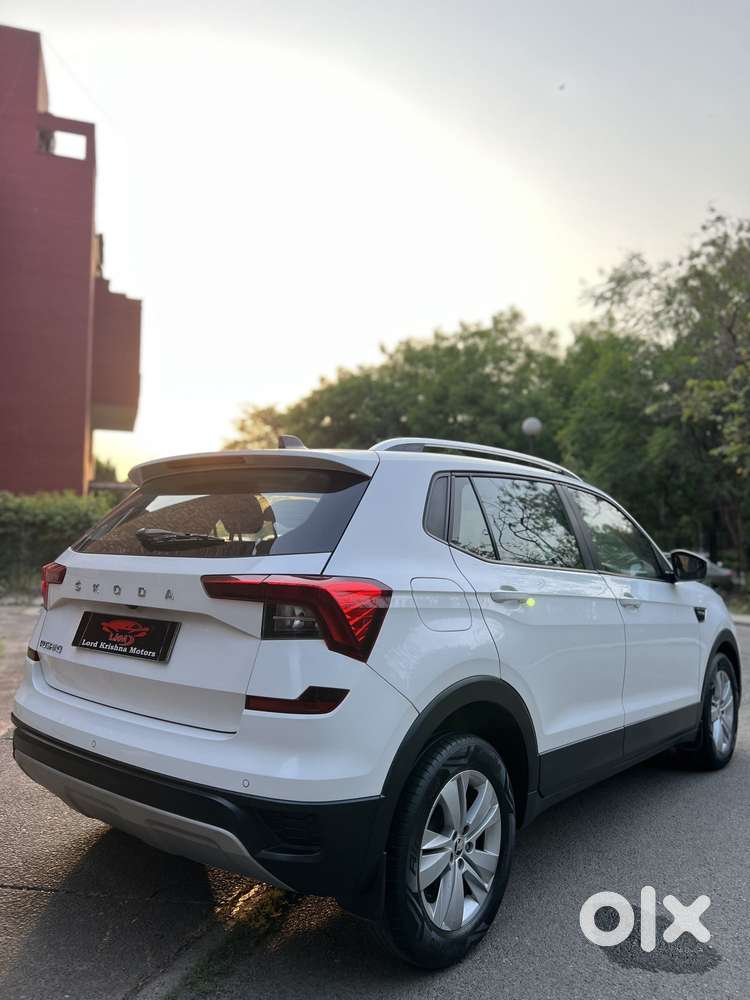 Skoda Kushaq 1.0 Tsi Ambition At, 2022, Petrol