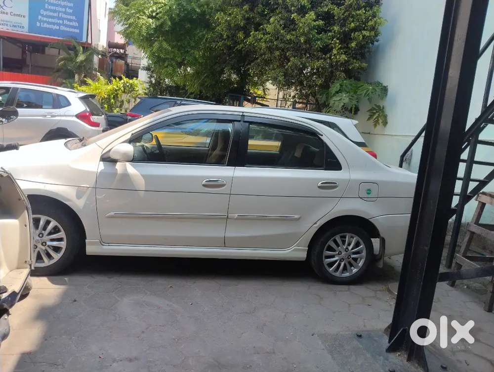 Toyota Etios Cross 2013 Petrol 110000 Km Driven