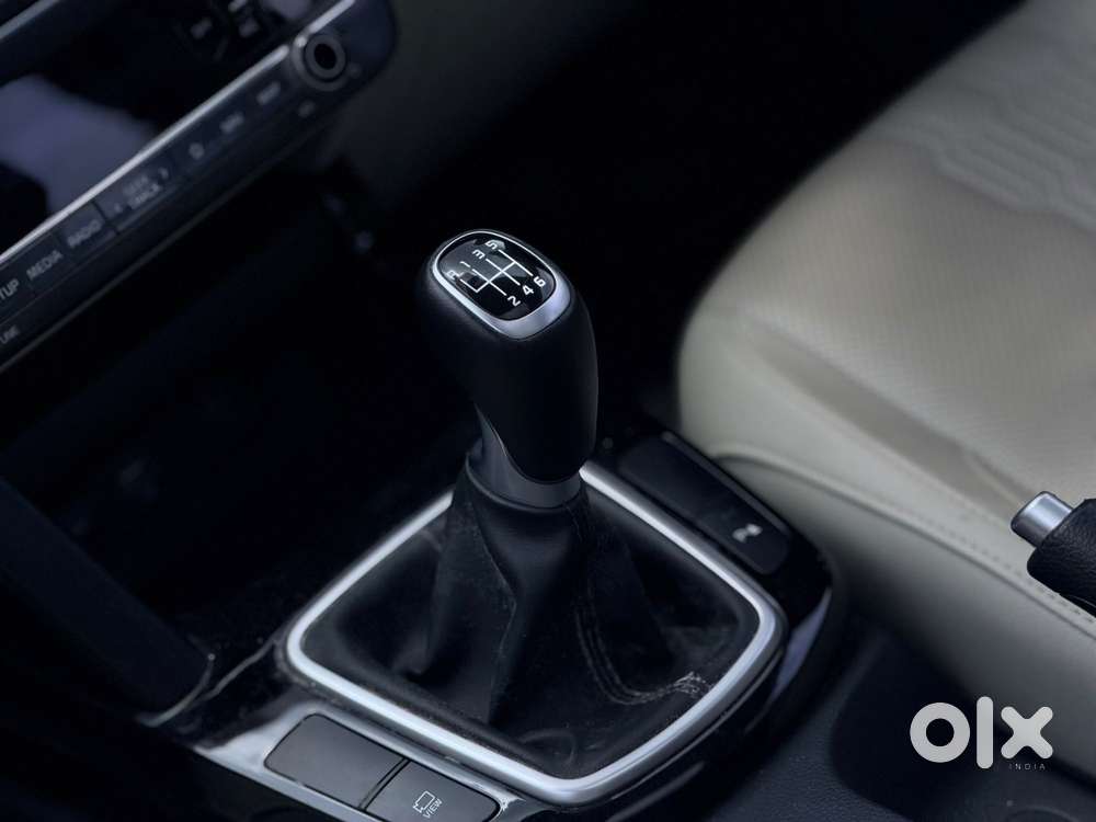 Kia Seltos Htx 1.5 Petrol Mt, 2023, Petrol