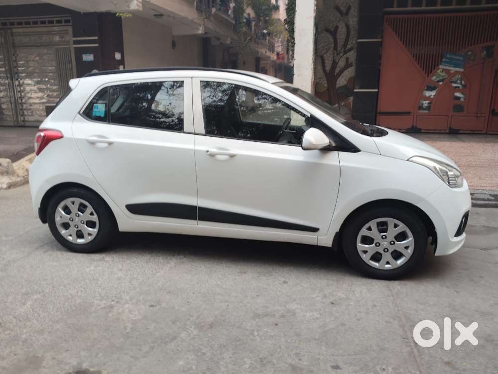 Hyundai I10 Sportz, 2017, Cng & Hybrids