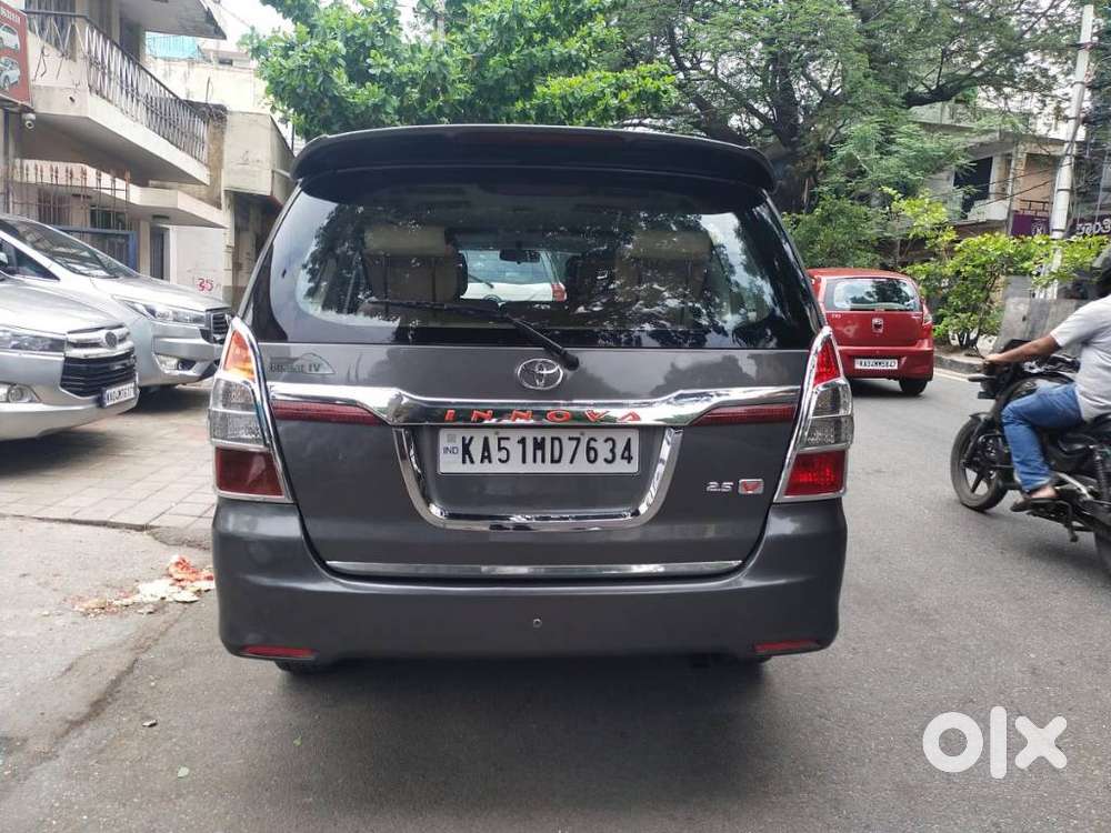 Toyota Innova 2.5 Vx 8 Str Bs-iii, 2013, Diesel