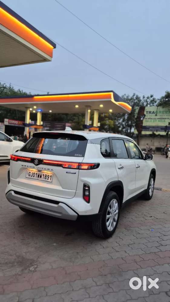 Maruti Suzuki Grand Vitara 1.5 Sigma Smart Hybrid, 2025, Petrol